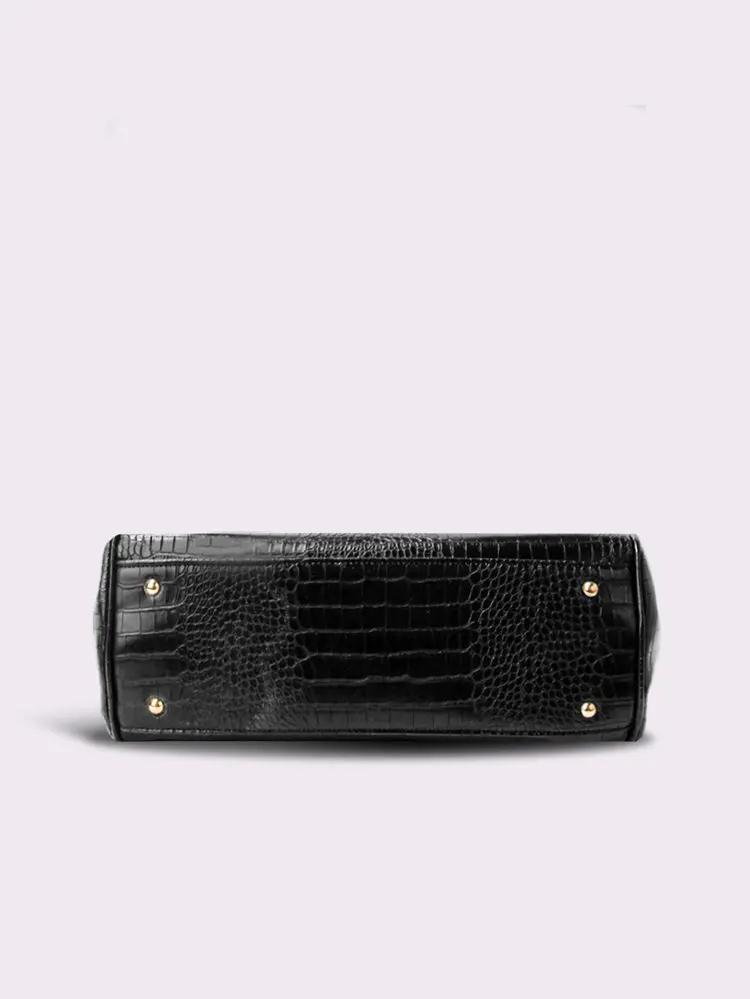 Designer Diaper Bag Ladies Leather Shoulder Bag Elegant Classic Solid Color Vintage Fashionable Trendy For Shopping Party