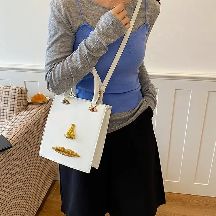 Classic Luxury Vintage Diaper Bag: Elegant Crossbody Handbag For Women With Designer Look And Large Capacity Messenger Tote