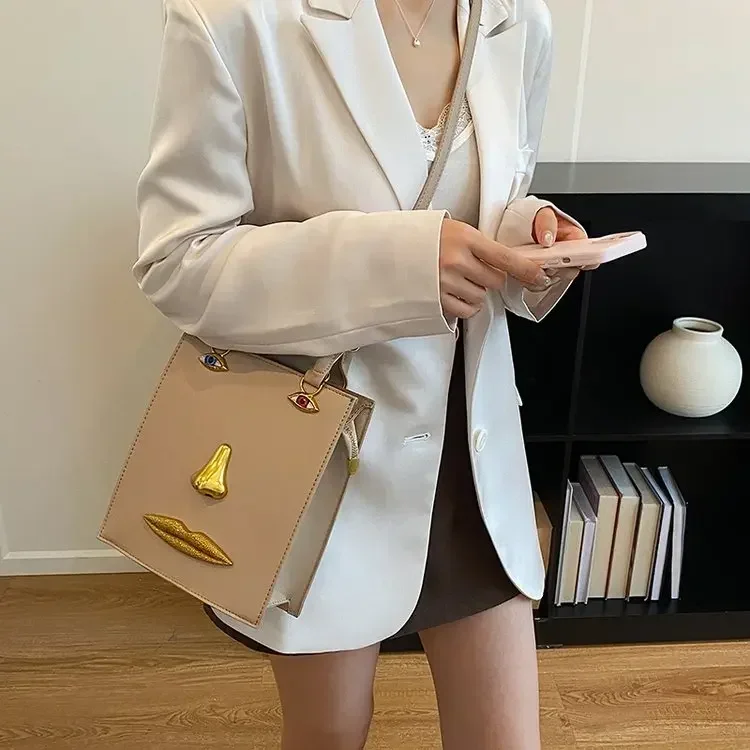 Classic Luxury Vintage Diaper Bag: Elegant Crossbody Handbag For Women With Designer Look And Large Capacity Messenger Tote