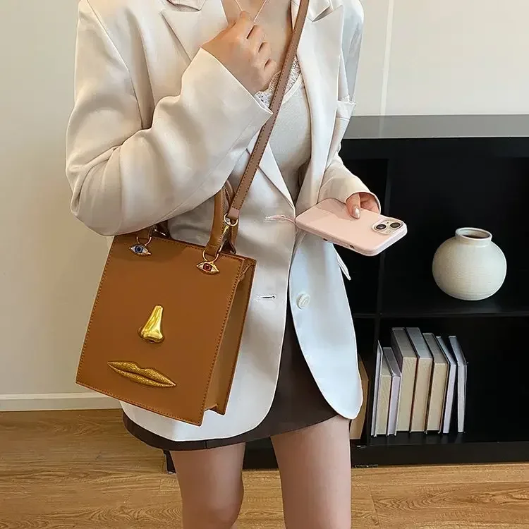 Classic Luxury Vintage Diaper Bag: Elegant Crossbody Handbag For Women With Designer Look And Large Capacity Messenger Tote