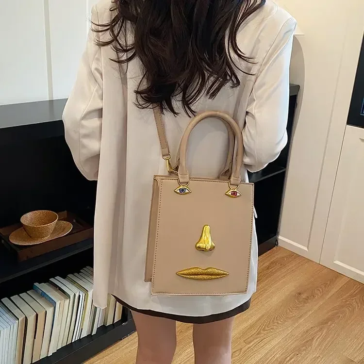 Classic Luxury Vintage Diaper Bag: Elegant Crossbody Handbag For Women With Designer Look And Large Capacity Messenger Tote