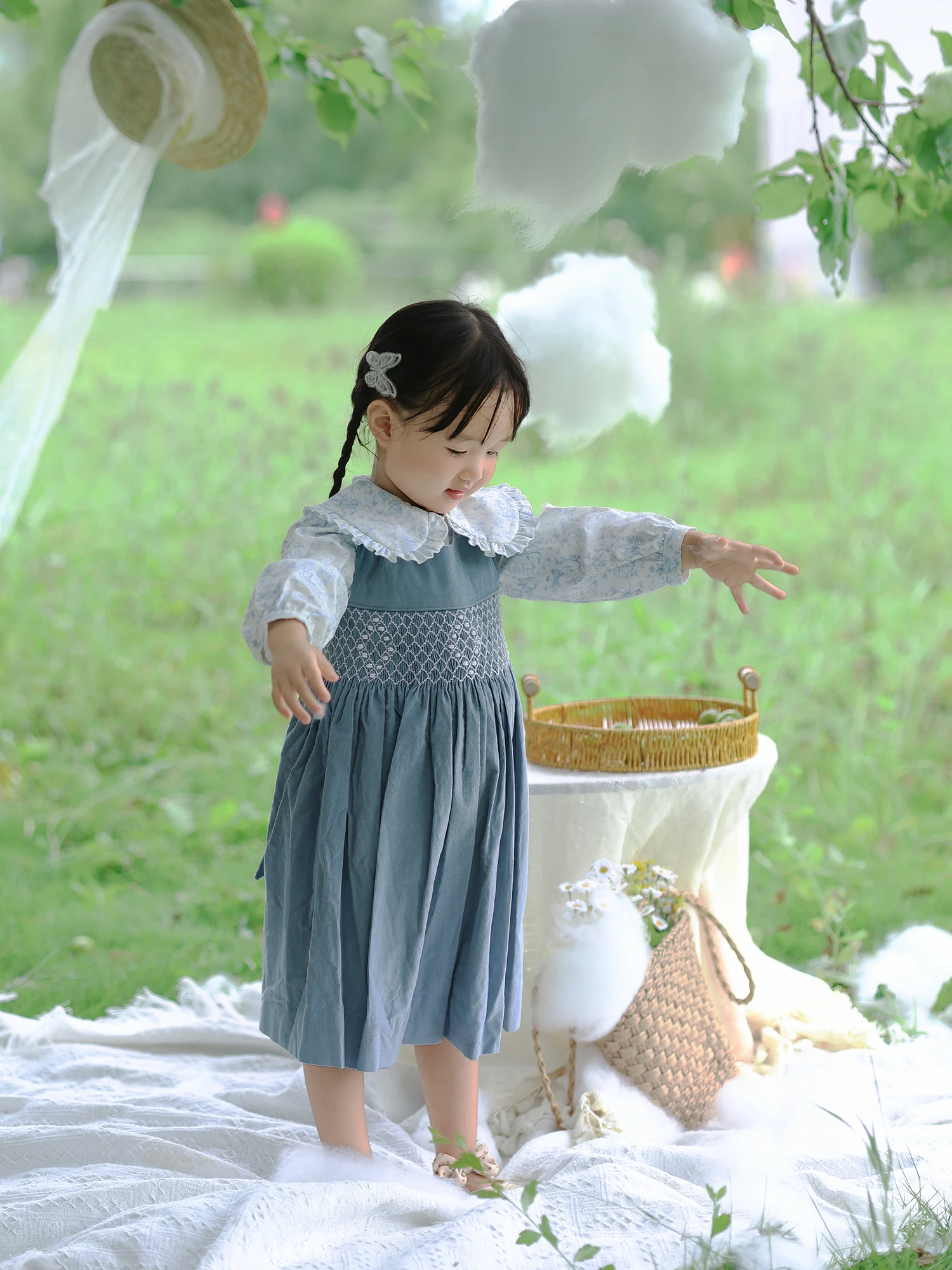 Girls Handmade Smocking 2Pcs Dress Set Blue Corduroy Vest Dress with White Long Sleeve Lapel Rabbit Print Shirt Outfit Clothing