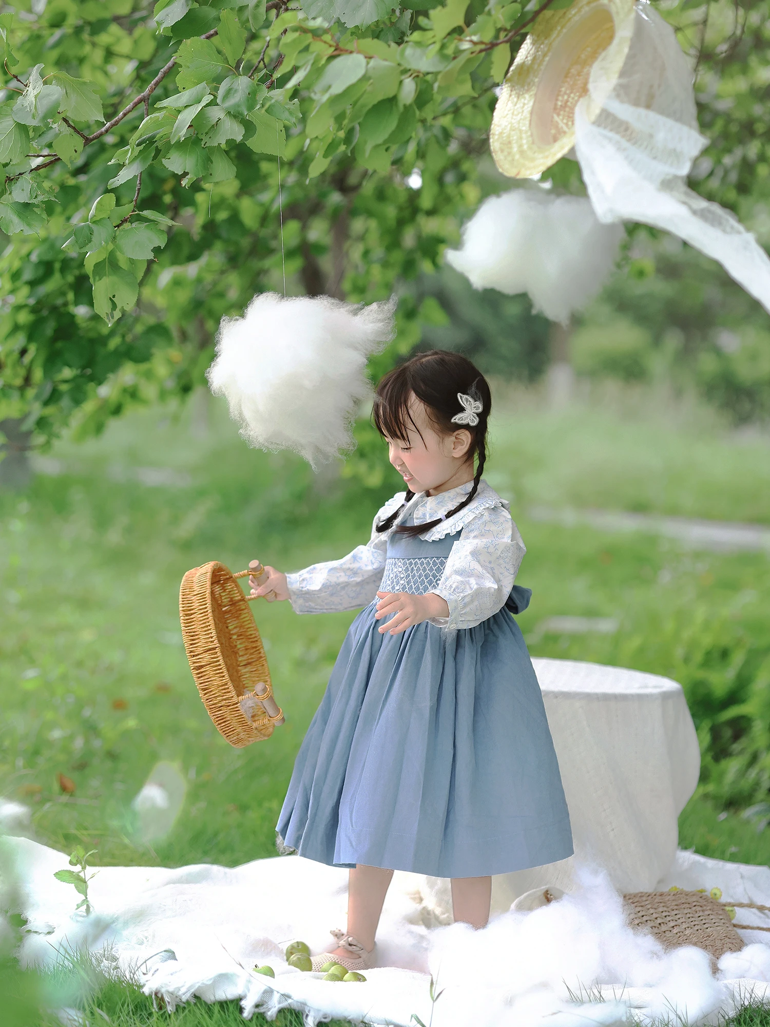 Girls Handmade Smocking 2Pcs Dress Set Blue Corduroy Vest Dress with White Long Sleeve Lapel Rabbit Print Shirt Outfit Clothing