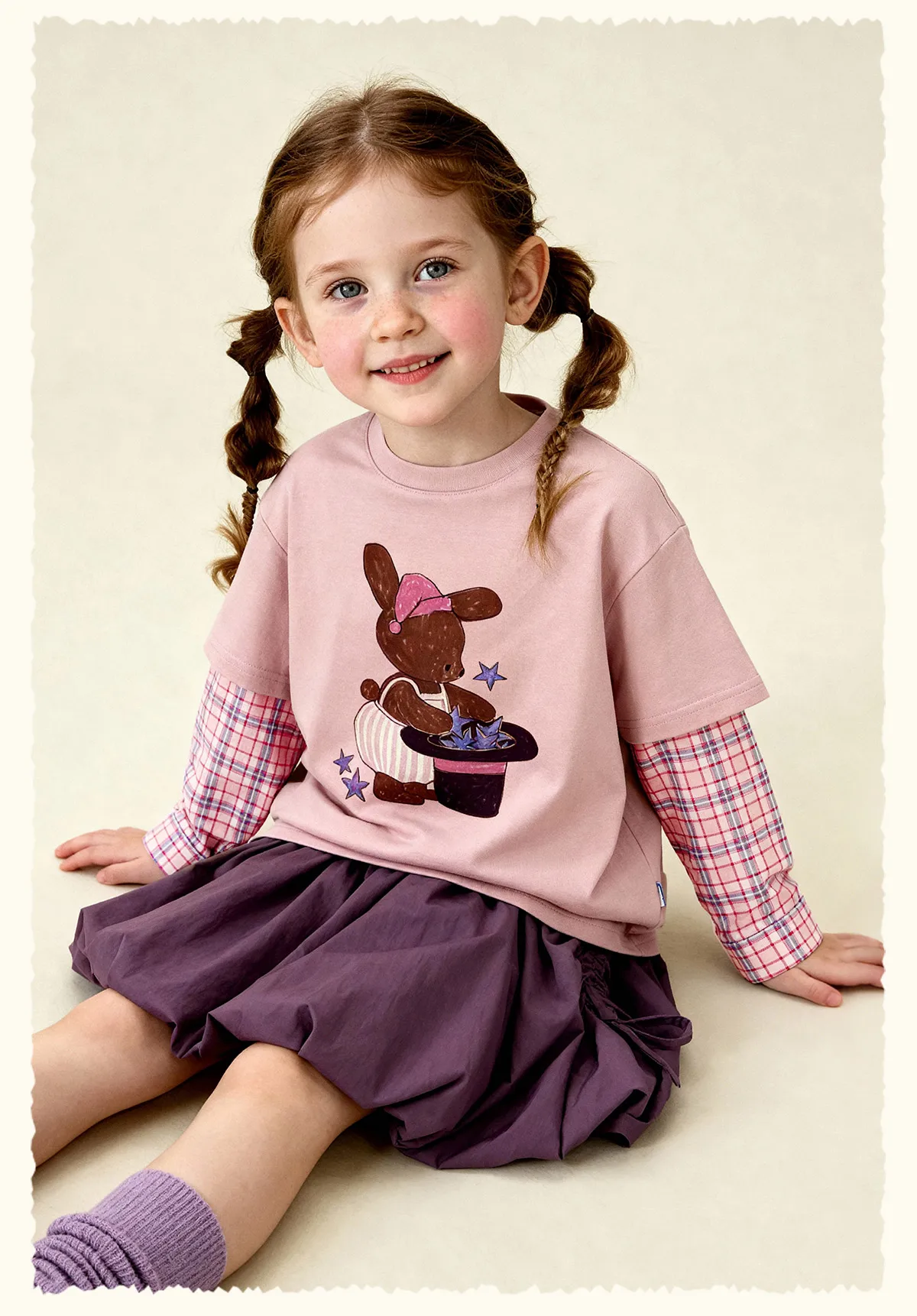 Amila 2026 Spring Children's Vacation Two Piece T-Shirt With Plaid Long Sleeved Patchwork Design, Casual And Fashionable