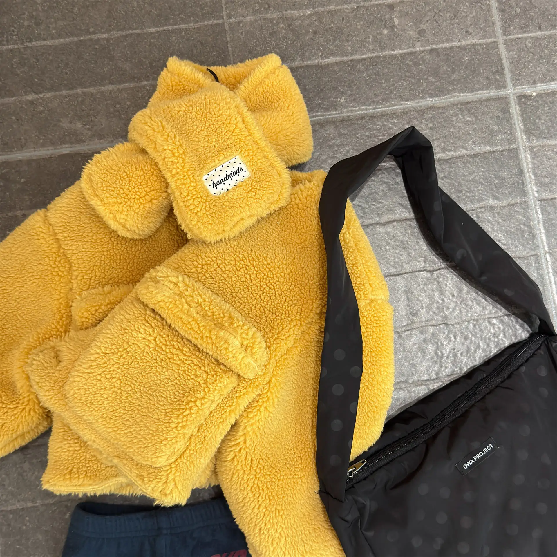 2025 Winter New Girls Lamb Fleece Coat + Scarf Children Cotton Padded Jacket Plus Velvet Thick Kids Girls Long Sleeve Warm Coat