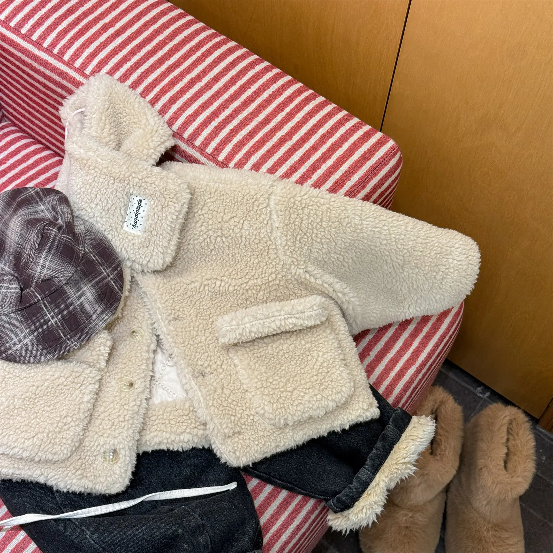 2025 Winter New Girls Lamb Fleece Coat + Scarf Children Cotton Padded Jacket Plus Velvet Thick Kids Girls Long Sleeve Warm Coat