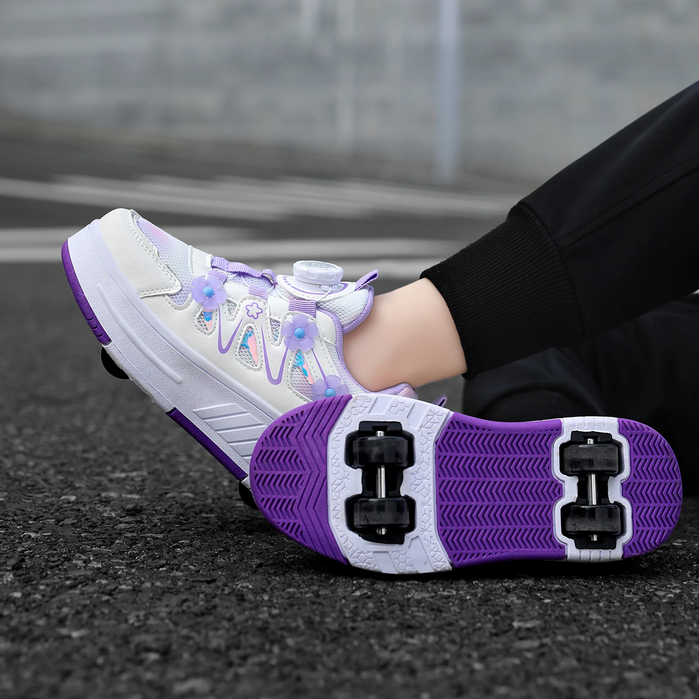 Kids Girls 4 Wheels Roller Skate Shoes Breathable Mesh Flower Rotary Buckle Walk & Roll Casual Sneakers