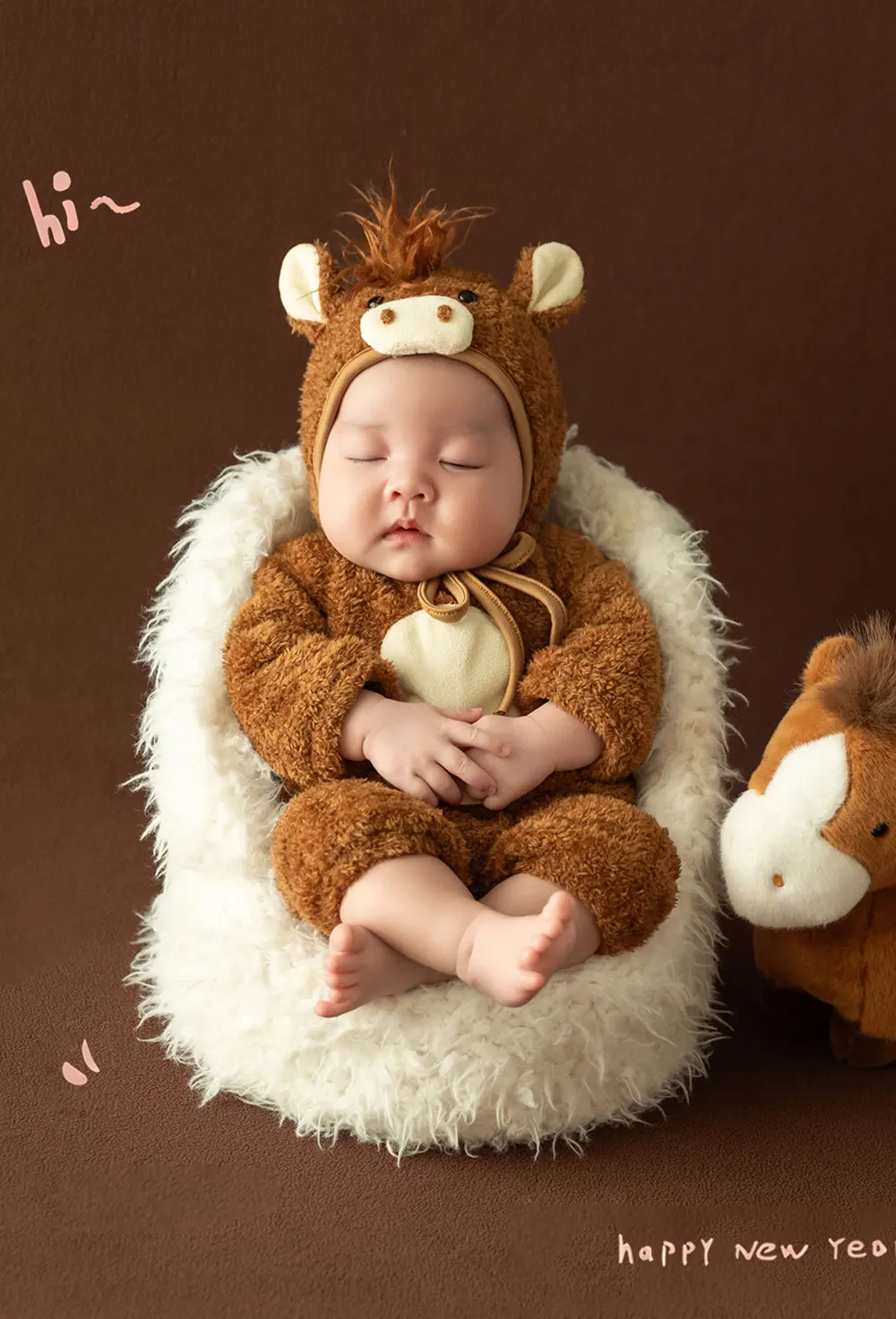 0-1 Month Cute Newborn Photography Props Cartoon Horse Theme Style Baby Outfits with Matching Horse Doll for Baby Posing