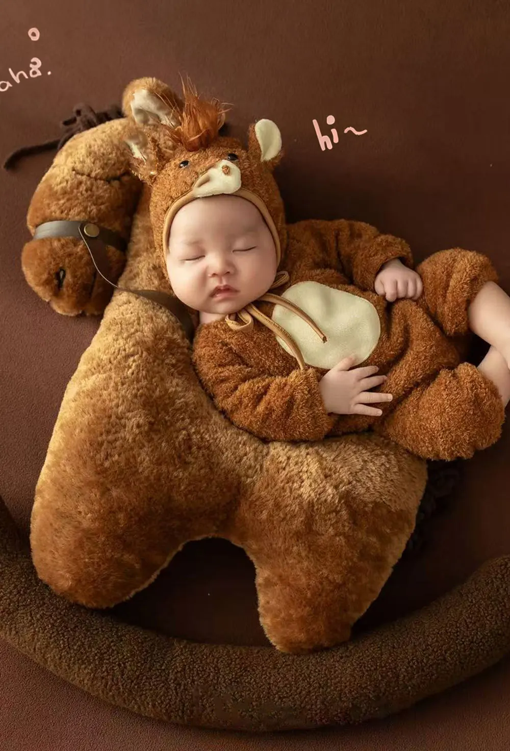 0-1 Month Cute Newborn Photography Props Cartoon Horse Theme Style Baby Outfits with Matching Horse Doll for Baby Posing