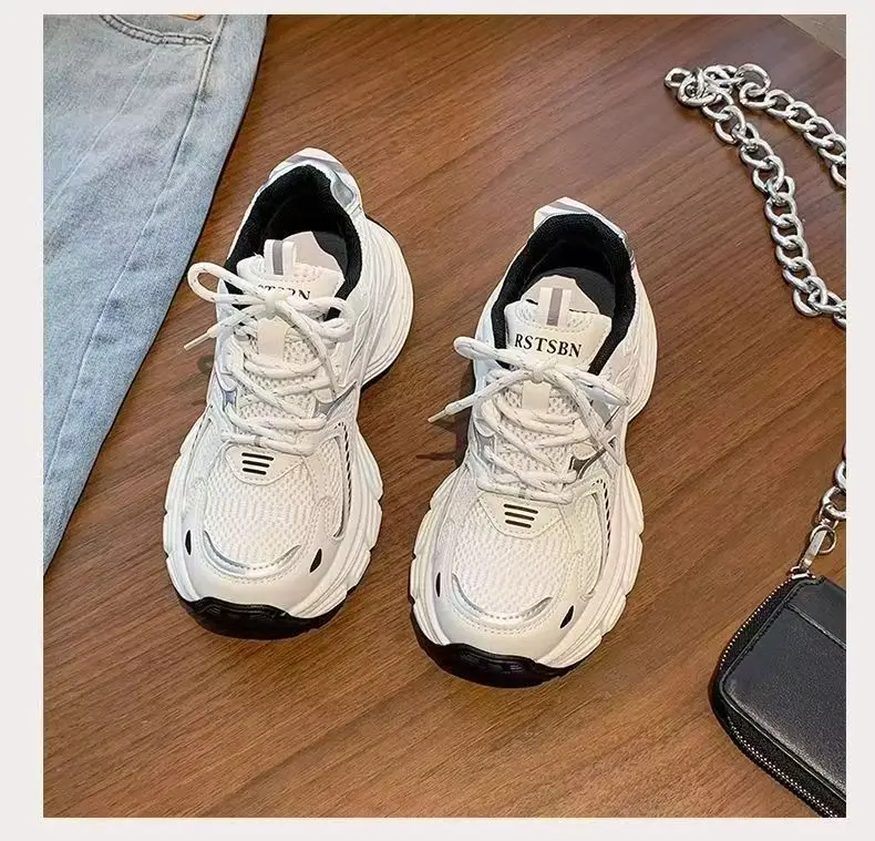 Children Running Shoes Mesh Breathable Kids Sneakers Thick Soft Sole 2026 Brand New Boys Girls Sports Shoes Comfortable Trendy