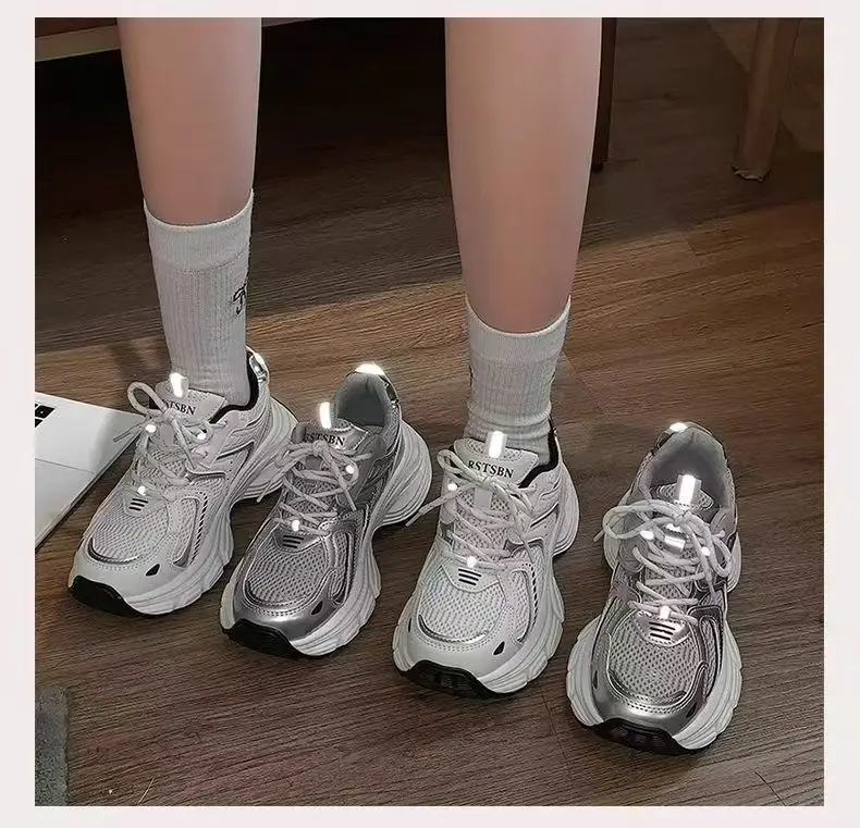 Children Running Shoes Mesh Breathable Kids Sneakers Thick Soft Sole 2026 Brand New Boys Girls Sports Shoes Comfortable Trendy