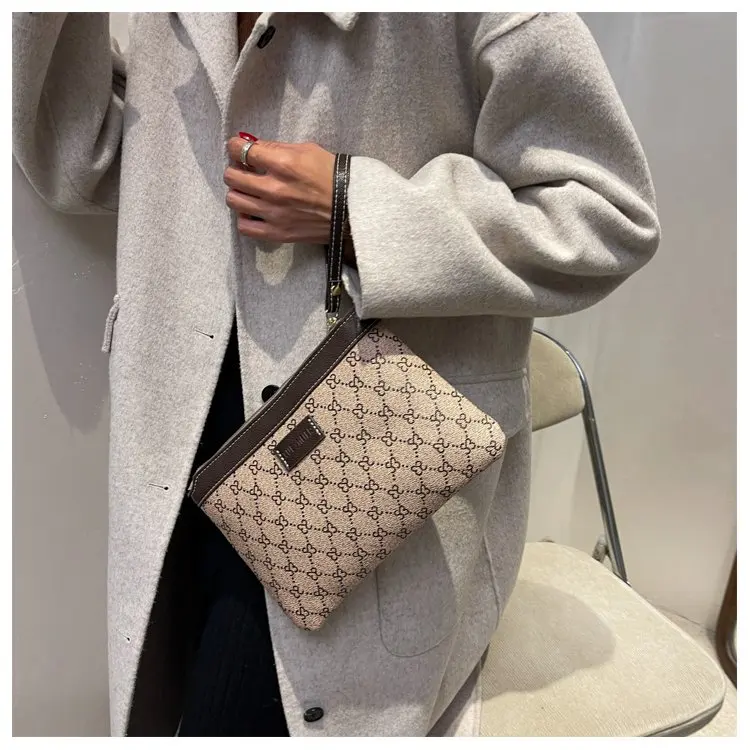 Stylish Simple Leather Diaper Bag Women Messenger Elegant Handbag Luxury Brand Designer Paris Famous Superstar
