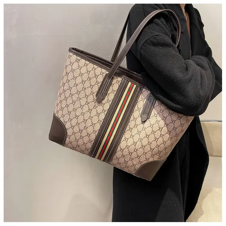 Stylish Simple Leather Diaper Bag Women Messenger Elegant Handbag Luxury Brand Designer Paris Famous Superstar
