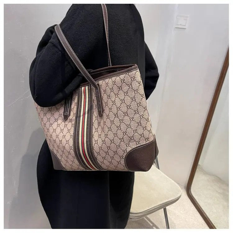 Stylish Simple Leather Diaper Bag Women Messenger Elegant Handbag Luxury Brand Designer Paris Famous Superstar