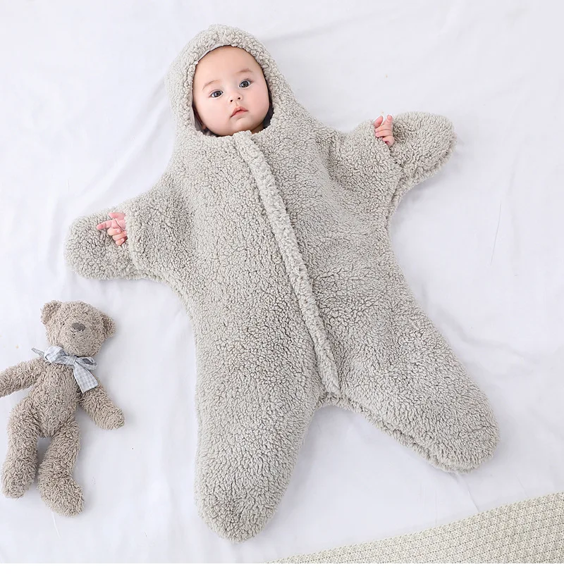 Autumn and Winter New Baby Plush Climbing Clothes Baby Warm and Thick Cartoon Dog Rabbit Cute Cotton Clothes for 0-2 Years