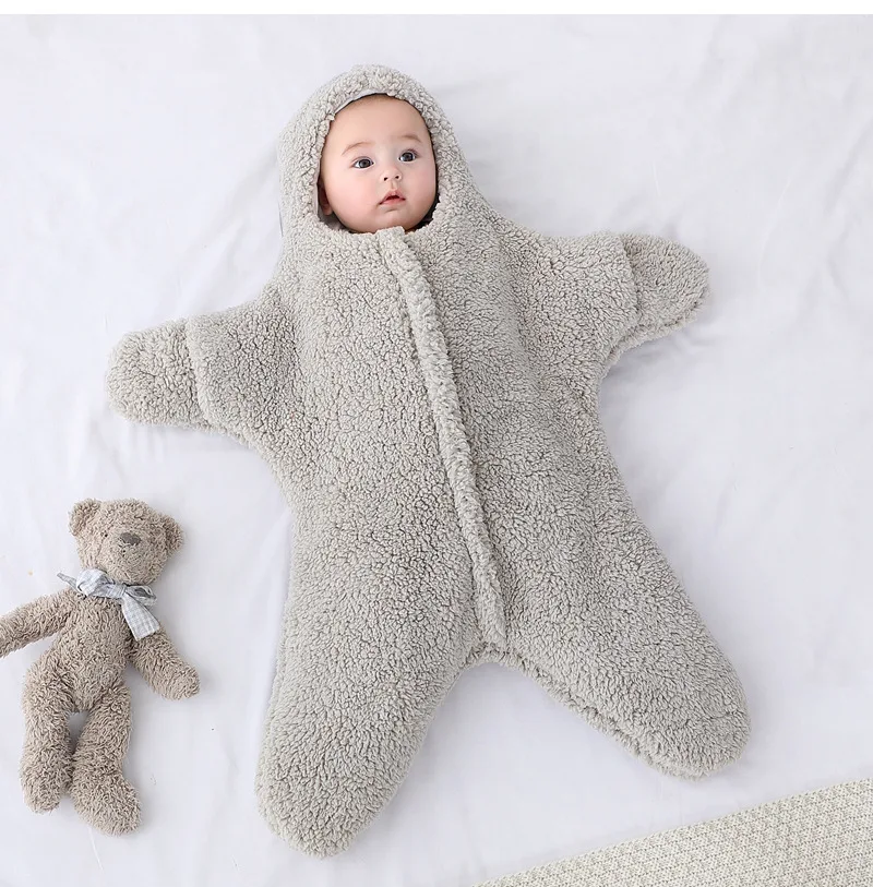 Autumn and Winter New Baby Plush Climbing Clothes Baby Warm and Thick Cartoon Dog Rabbit Cute Cotton Clothes for 0-2 Years