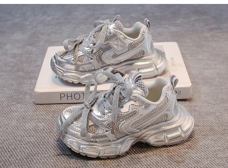 Children Basketball Shoes Shiny Glitter Kids Running Shoes Casual Soft Bottom 2025 Autumn New Students Sneakers Mesh Breathable