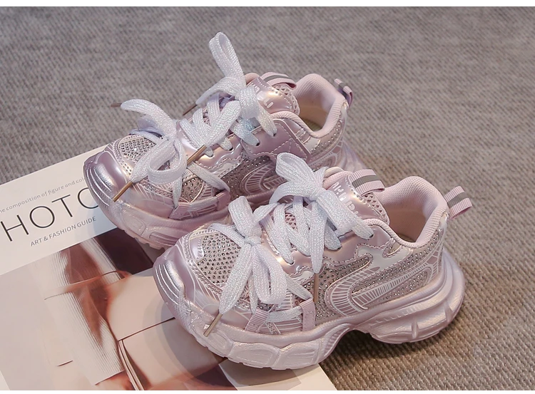 Children Basketball Shoes Shiny Glitter Kids Running Shoes Casual Soft Bottom 2025 Autumn New Students Sneakers Mesh Breathable