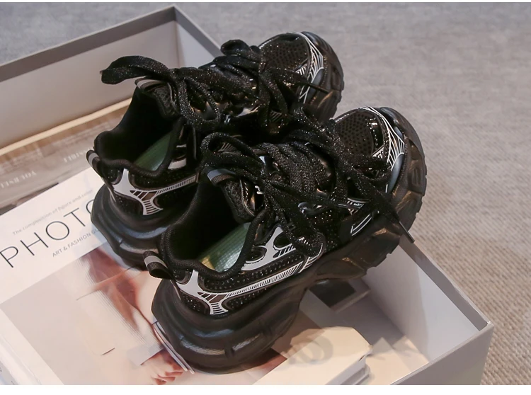 Children Basketball Shoes Shiny Glitter Kids Running Shoes Casual Soft Bottom 2025 Autumn New Students Sneakers Mesh Breathable