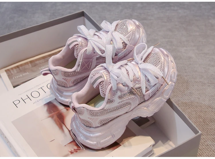 Children Basketball Shoes Shiny Glitter Kids Running Shoes Casual Soft Bottom 2025 Autumn New Students Sneakers Mesh Breathable
