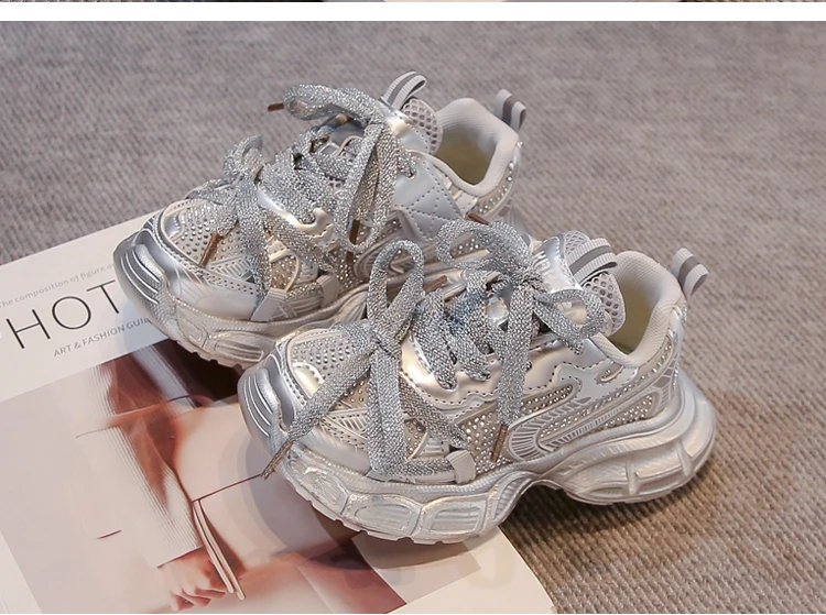 Children Basketball Shoes Shiny Glitter Kids Running Shoes Casual Soft Bottom 2025 Autumn New Students Sneakers Mesh Breathable