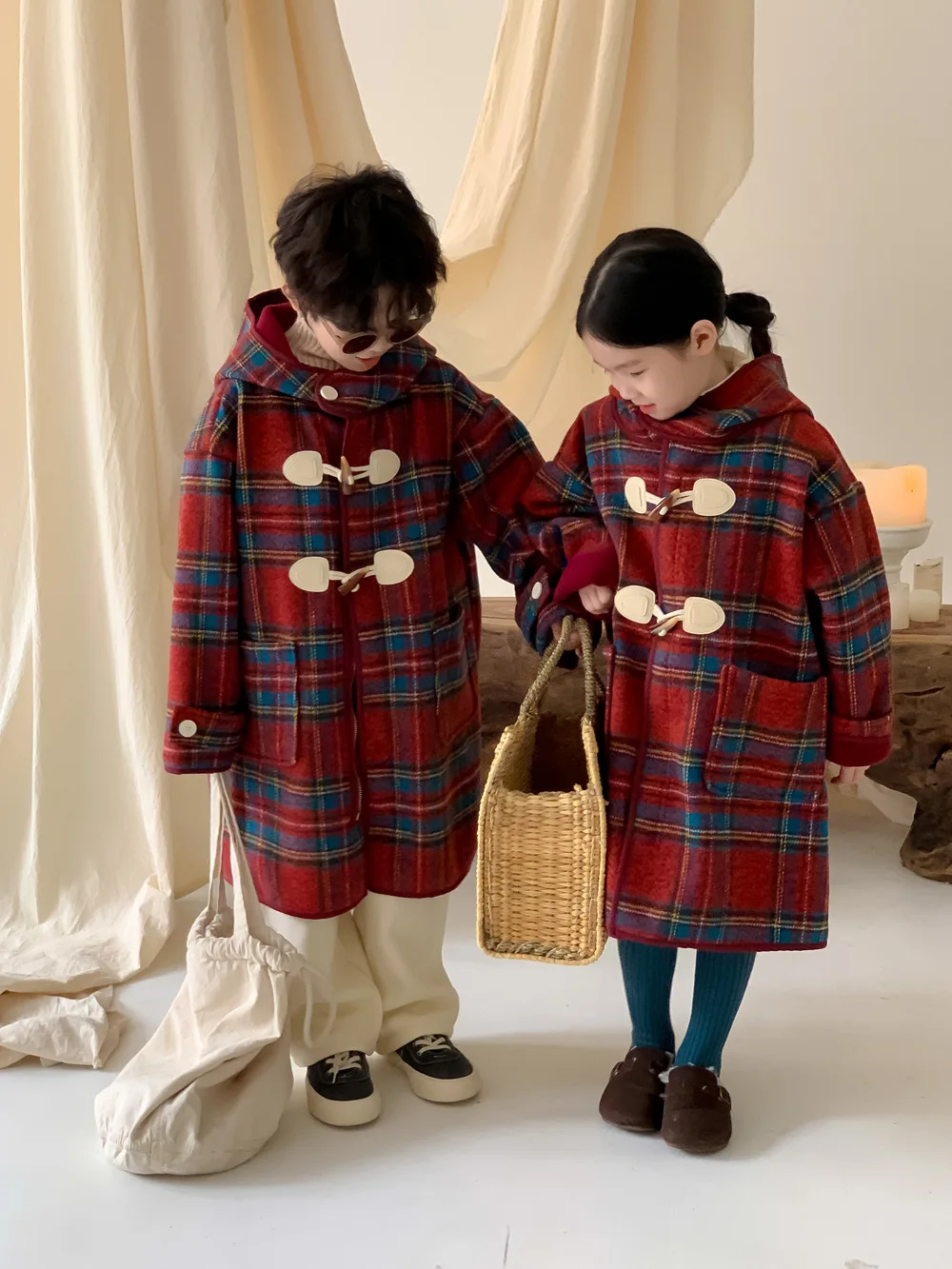Korea Winter Children Girl Overcoat Cotton Red Plaid Horn Button Kid Baby Girl Outerwear Thicken Warm Toddler Girl Hooded Jacket