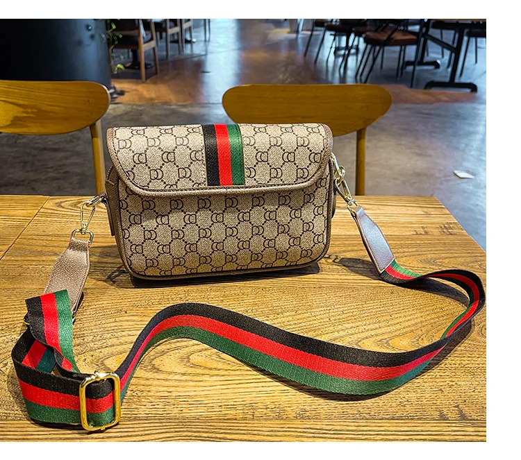 High-End Minimalist Diaper Bag Unique Leisure Satchel Fashionable Messenger Purse for Ladies Vintage Original Leather Commuter