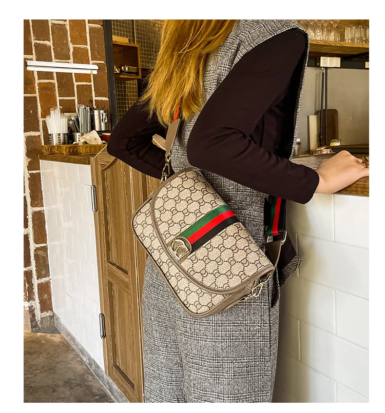 High-End Minimalist Diaper Bag Unique Leisure Satchel Fashionable Messenger Purse for Ladies Vintage Original Leather Commuter