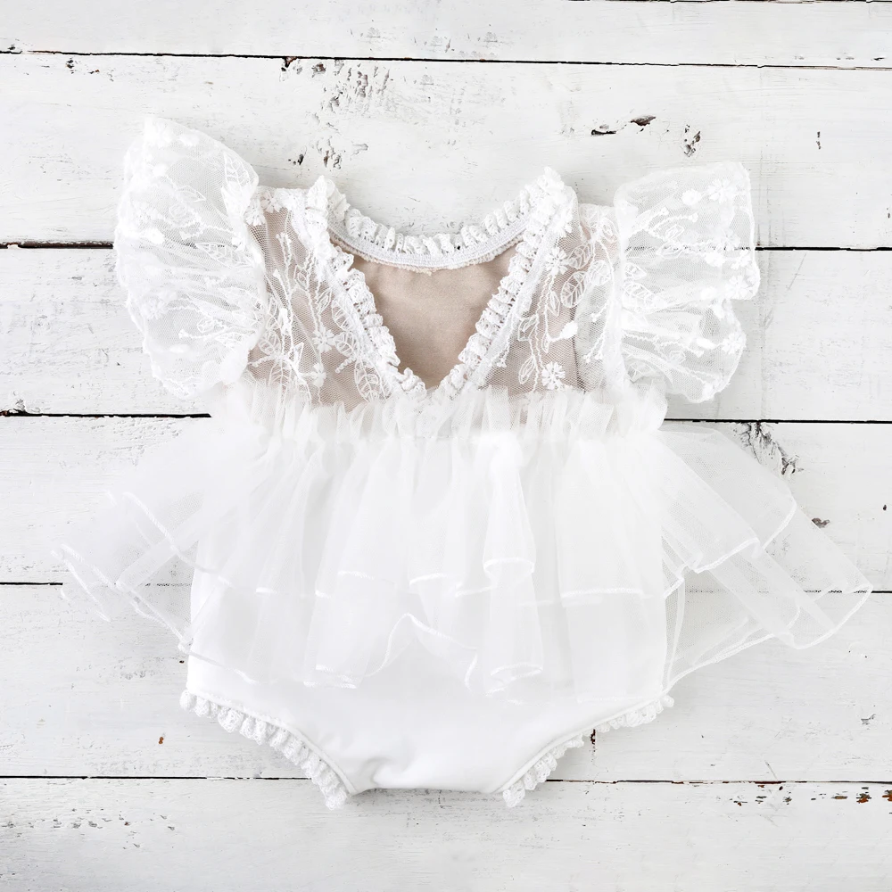 Vintage Newborn Photography Props Cream Lace Romper Ruffle Skirt Infant Photoshoot Costume Princess Studio Wardrobe