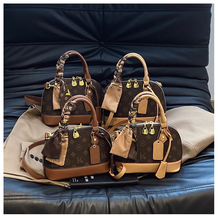 Trendy Vintage Diaper Bag For Women Leather Crossbody Bag Luxury Tote Minimalist Designer Large Capacity Elegant Fashion