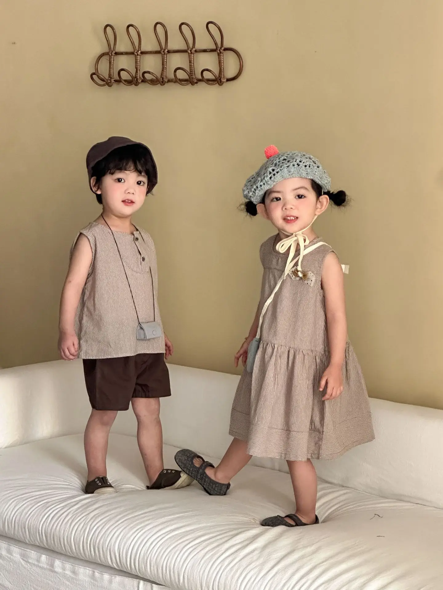 2026 Summer New Children Sleeveless Clothes Set Boys Striped Tops + Shorts 2pcs Suit Girls Vest Dress Brother Sisters Outfit