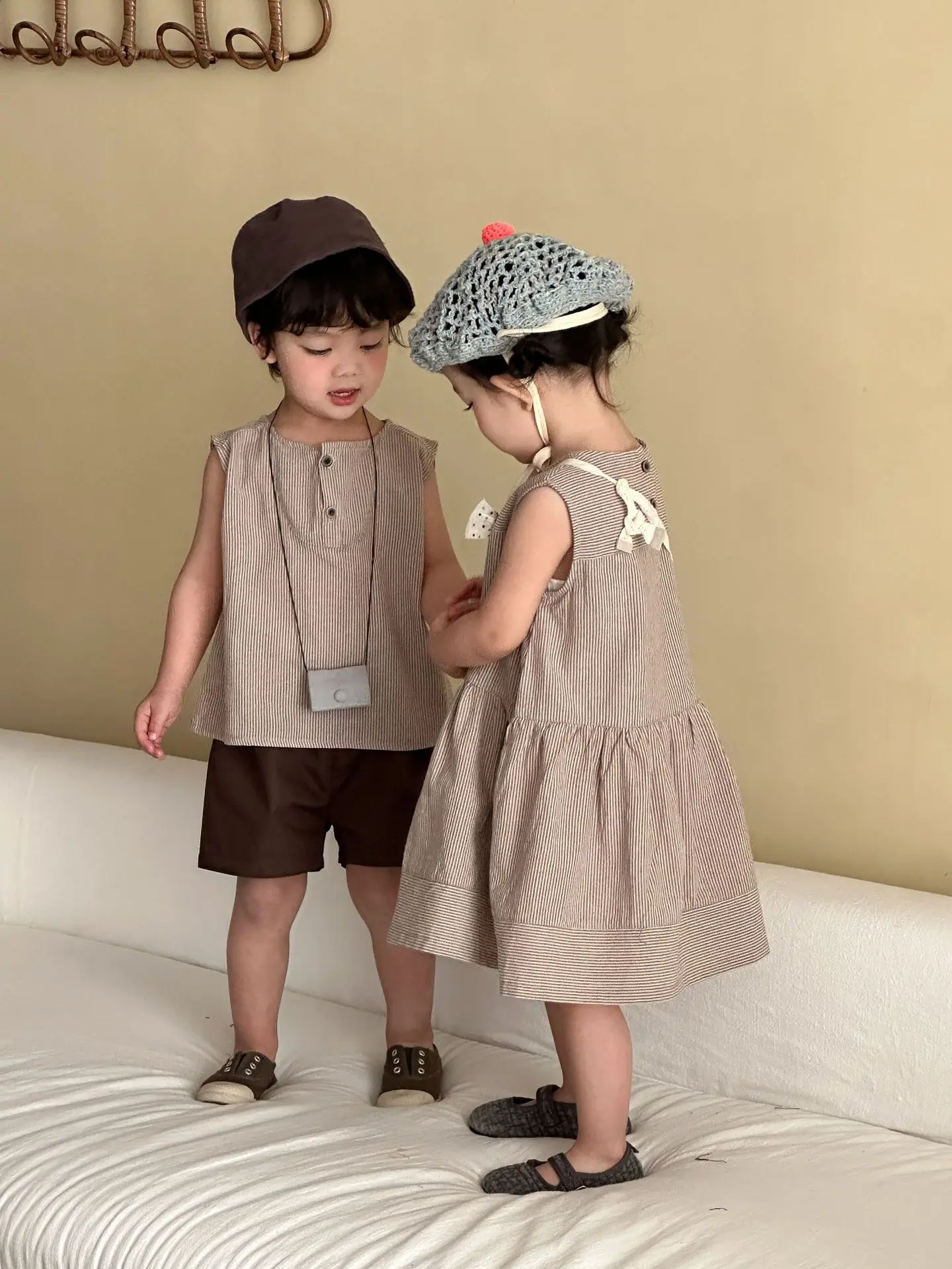 2026 Summer New Children Sleeveless Clothes Set Boys Striped Tops + Shorts 2pcs Suit Girls Vest Dress Brother Sisters Outfit