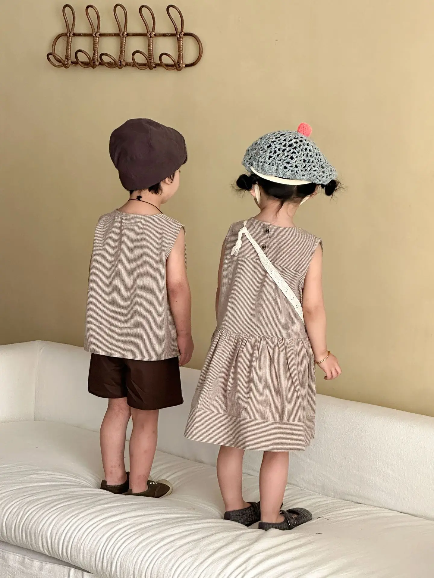 2026 Summer New Children Sleeveless Clothes Set Boys Striped Tops + Shorts 2pcs Suit Girls Vest Dress Brother Sisters Outfit