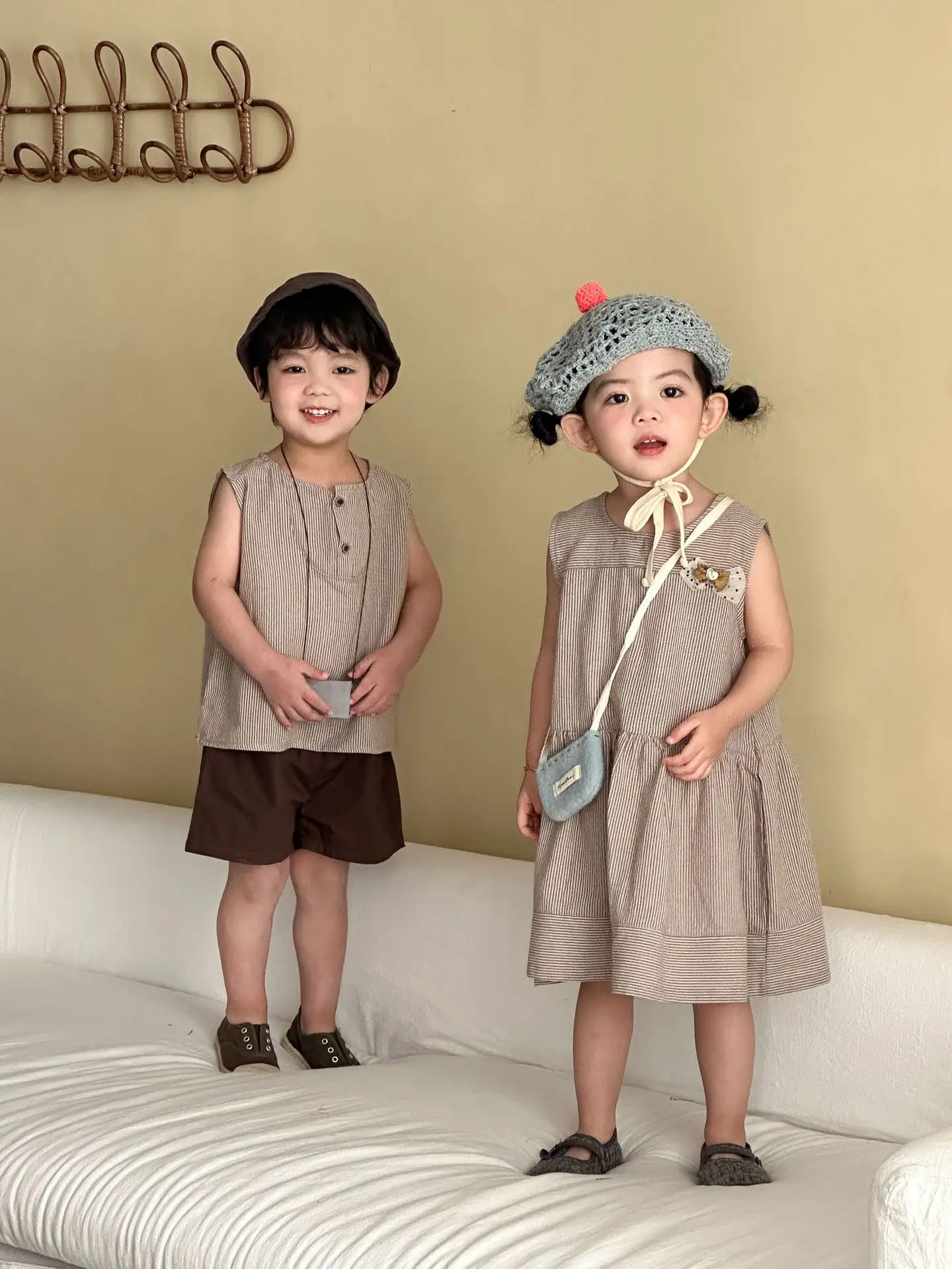 2026 Summer New Children Sleeveless Clothes Set Boys Striped Tops + Shorts 2pcs Suit Girls Vest Dress Brother Sisters Outfit