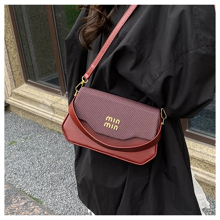 Unique Elegant Leather Diaper Bag: Luxury Crossbody Messenger Bag For Women With Vintage Designer Logo And Large Tote Capacity