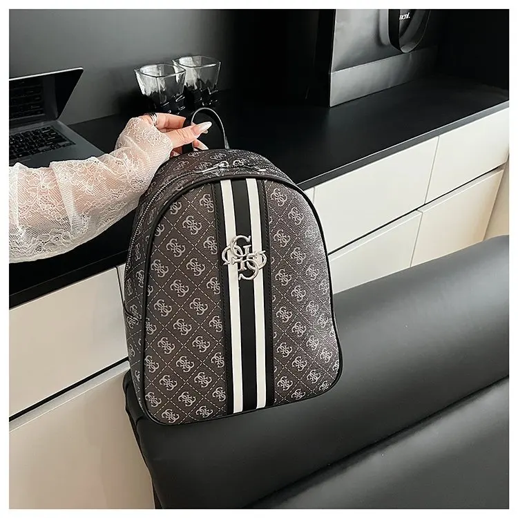 Elegant Solid Color Diaper Bag Ladies Niche Designer Handbag Top Layer Leather Crossbody Shoulder Purse Tote Messenger Bag
