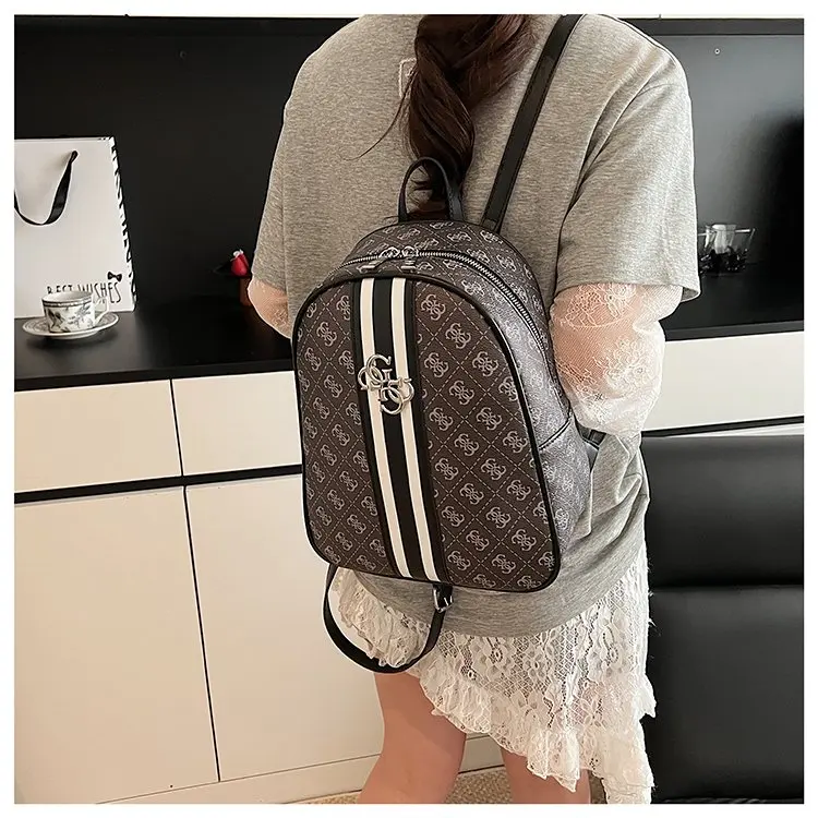 Elegant Solid Color Diaper Bag Ladies Niche Designer Handbag Top Layer Leather Crossbody Shoulder Purse Tote Messenger Bag