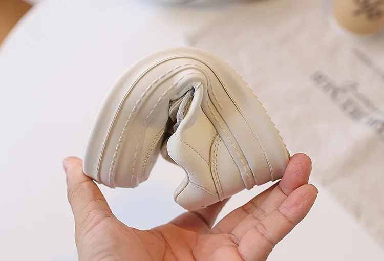 2026 New Spring Children Shoes Leather White Kids Tennis Breathable Fashion Outdoor Boys Girls Sneakers Size 26-37