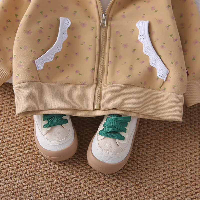 Girls' Outerwear Spring/Autumn/Winter 2026 New Children's Clothing Floral Hooded Sweatshirt Long Sleeved Top Cardigan