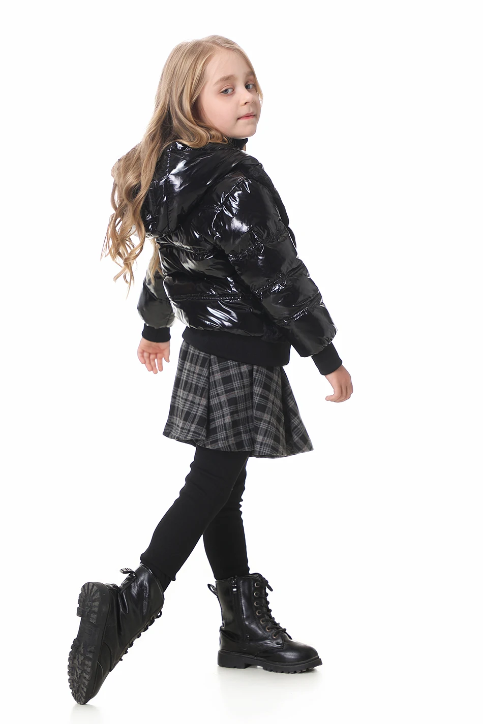 Fashion joining design winter coats filling white duck down warm jackets soft fur fabric and glossy black waterproof coats