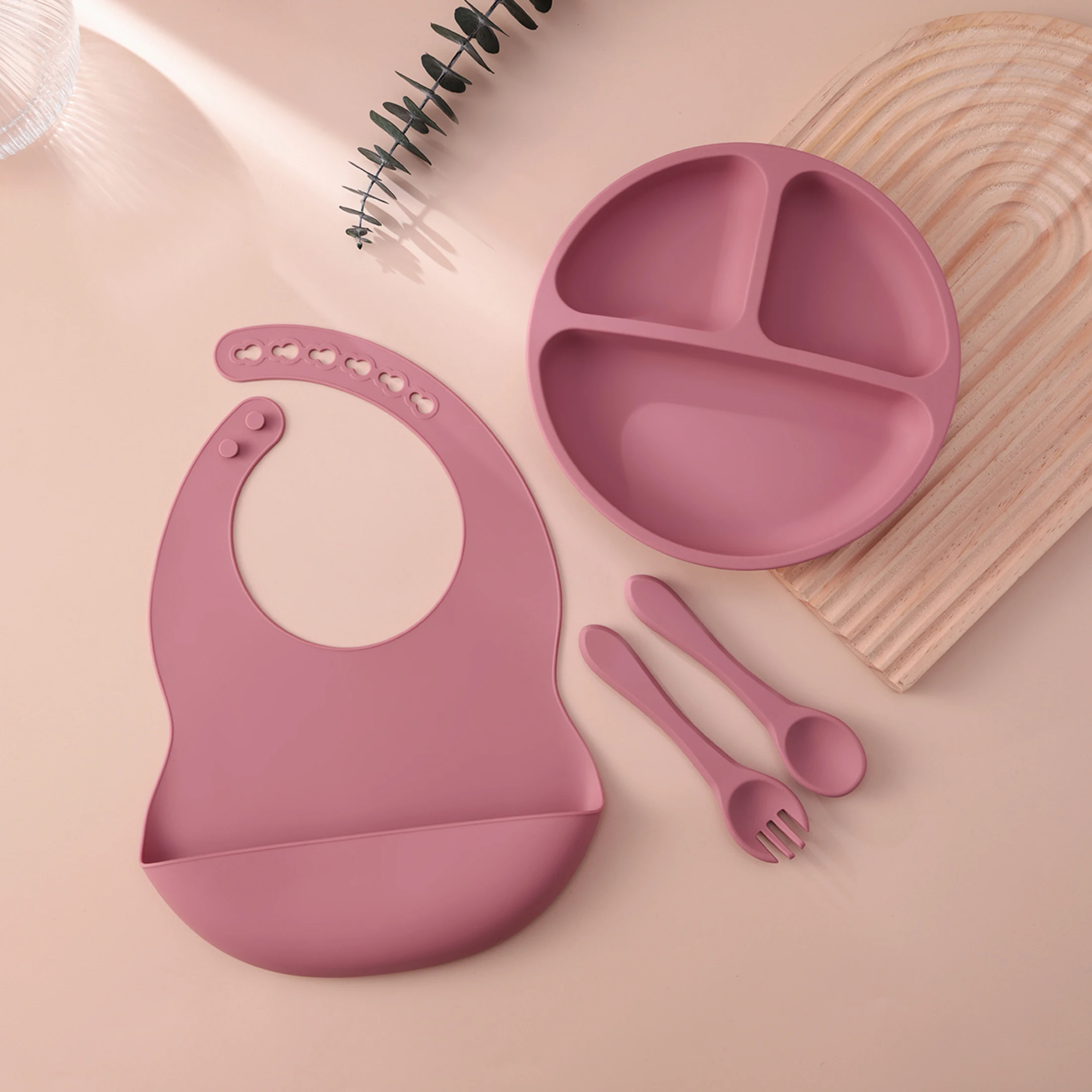 4PCS Baby Silicone Feeding Set With Suction Plate BPA Free Solid Color Waterproof Bib Portable Spoon Fork Children's Tableware