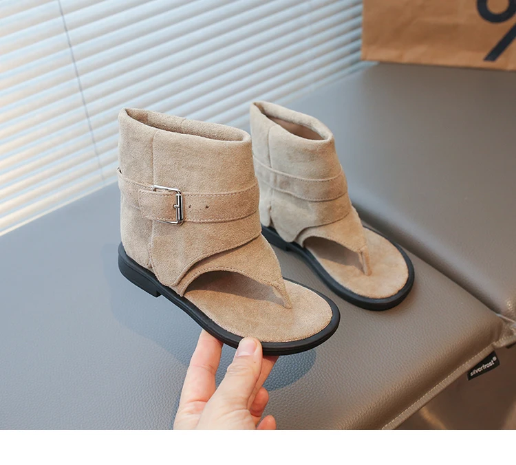 Toddler Girls Gladiator Ankle Boots Sandals with Buckle 2026 New Summer Kids Suede Leather Sandals Soft Sole Ethnic Style Shoes