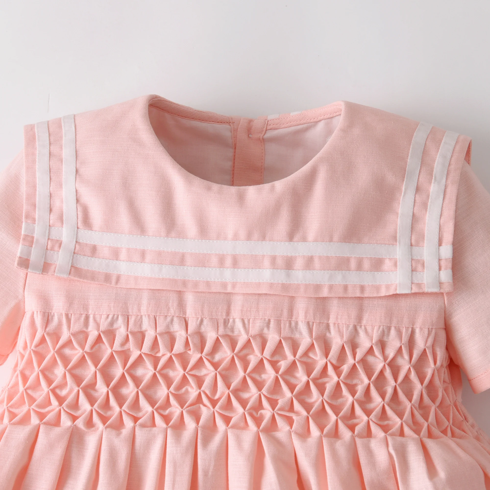 Children Dress Linen Honeycomb Hand Smocking Design Short Sleeves Kids Girls Dresses Exquisite Girl Clothing For Birthday Party
