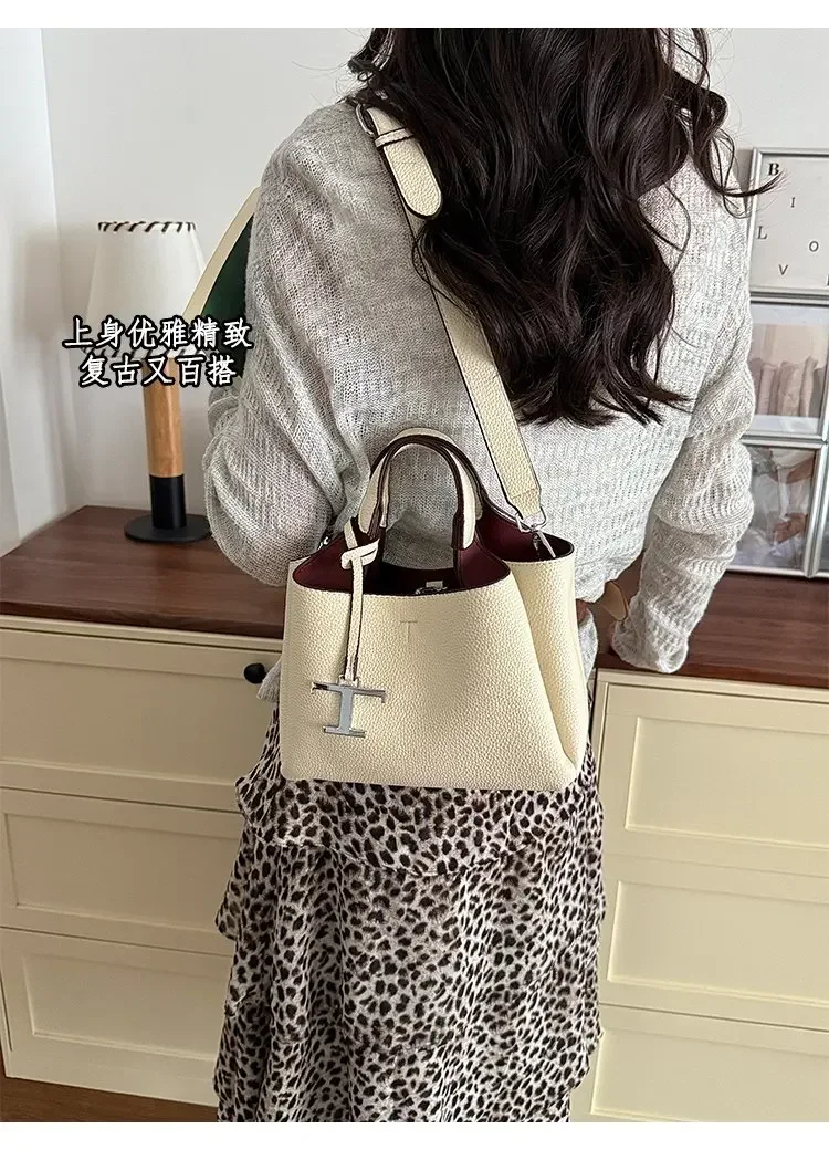 Unique Classic Elegant Diaper Bag: Luxury Crossbody Handbag For Women With Vintage Leather Look And Large Capacity Messenger