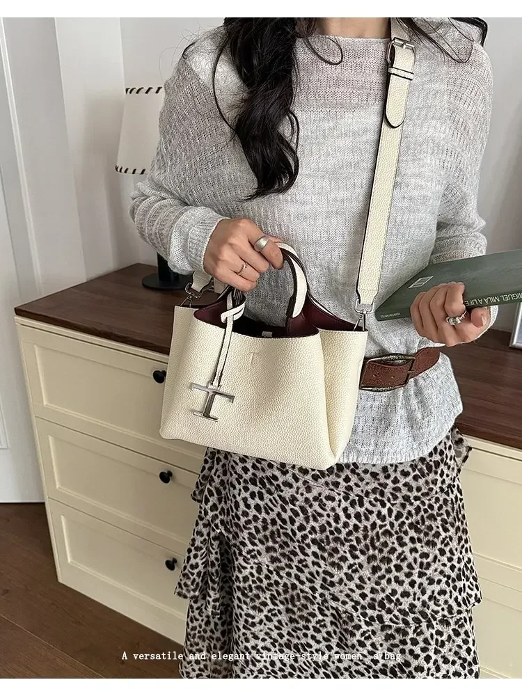 Unique Classic Elegant Diaper Bag: Luxury Crossbody Handbag For Women With Vintage Leather Look And Large Capacity Messenger
