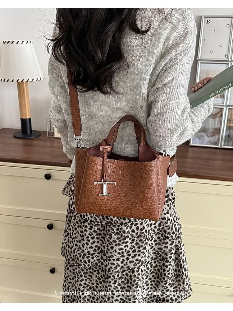 Unique Classic Elegant Diaper Bag: Luxury Crossbody Handbag For Women With Vintage Leather Look And Large Capacity Messenger