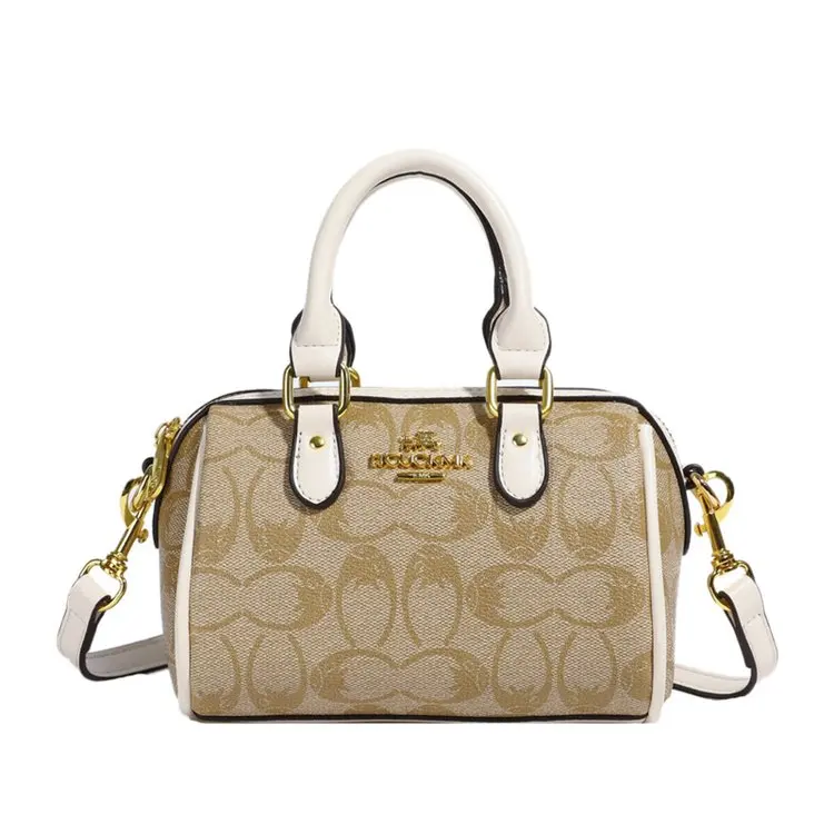 Vintage Luxury Crossbody Diaper Bag: Elegant Women's Handbag With Designer Letter Logo And Large Capacity For Messenger Tote