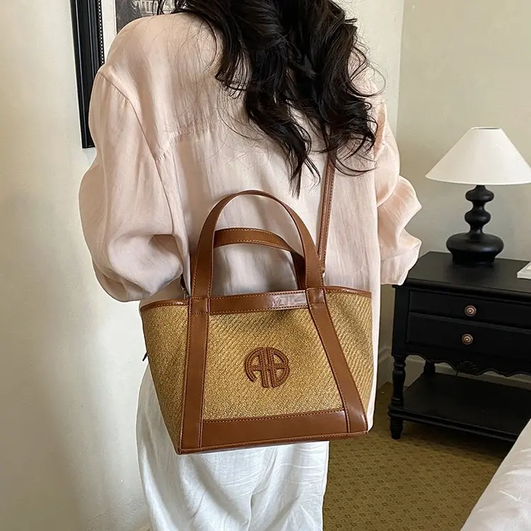 Vintage Elegant Diaper Bag For Ladies Leather Handbag Crossbody Unique Stylish Casual Simple High End Minimalist Shoulder