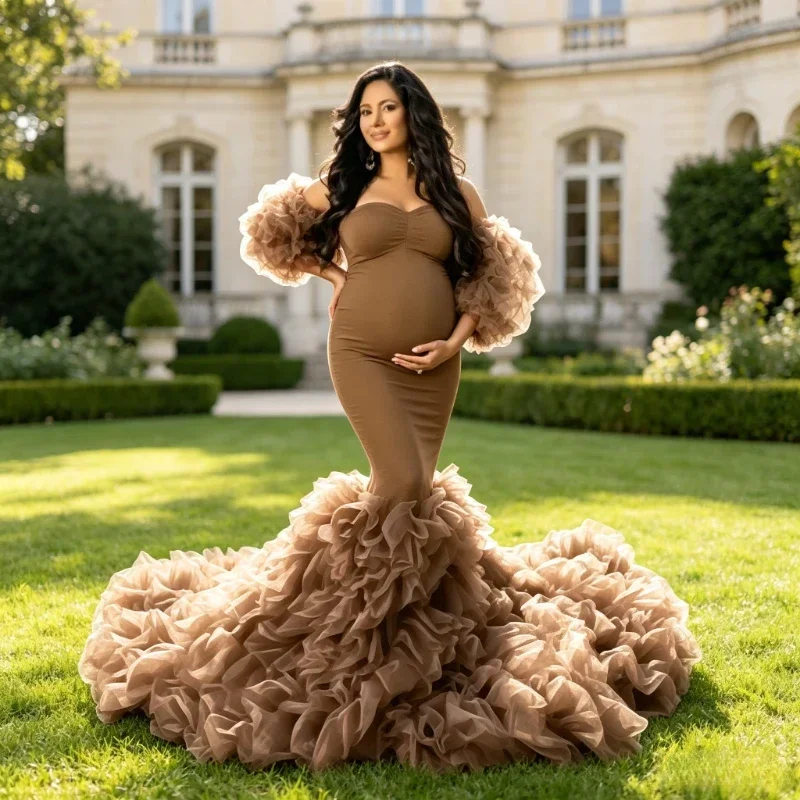 Mermaid Maternity Gown with Sweetheart Neck & Long Train – Fitted Pregnancy Dress for Baby Shower & Studio Photography