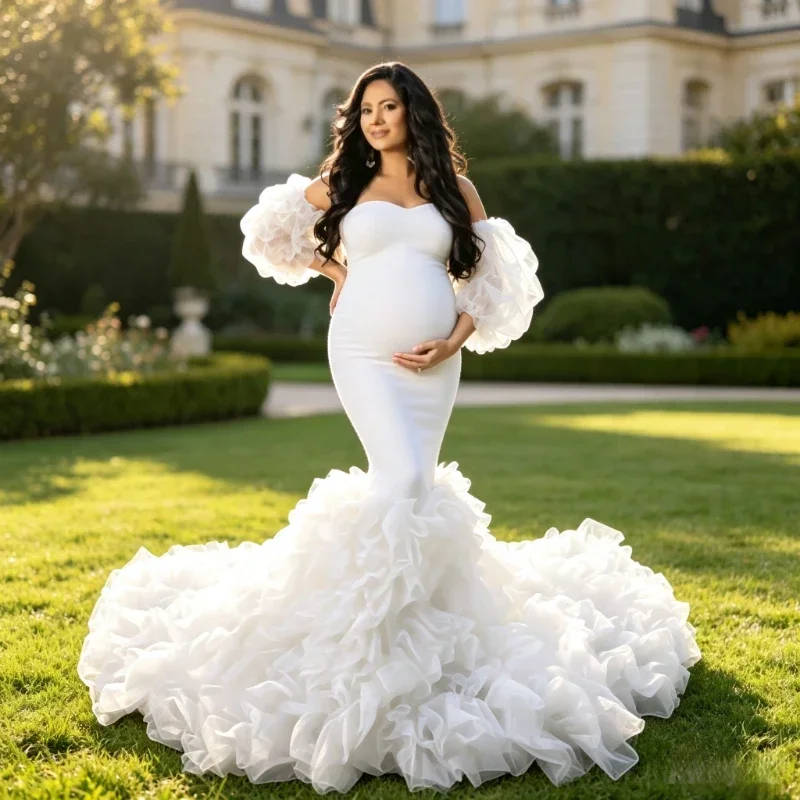 Mermaid Maternity Gown with Sweetheart Neck & Long Train – Fitted Pregnancy Dress for Baby Shower & Studio Photography
